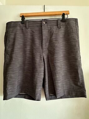 Callaway Men's Charcoal Patterned Golf Shorts